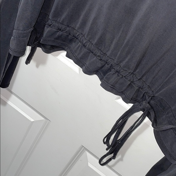 Zara Drawstring Hoodie Crop Top Gray - Picture 4 of 9